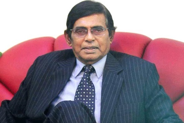 ক্রীড়াঙ্গনে নেমে এসেছে শোকের ছায়া